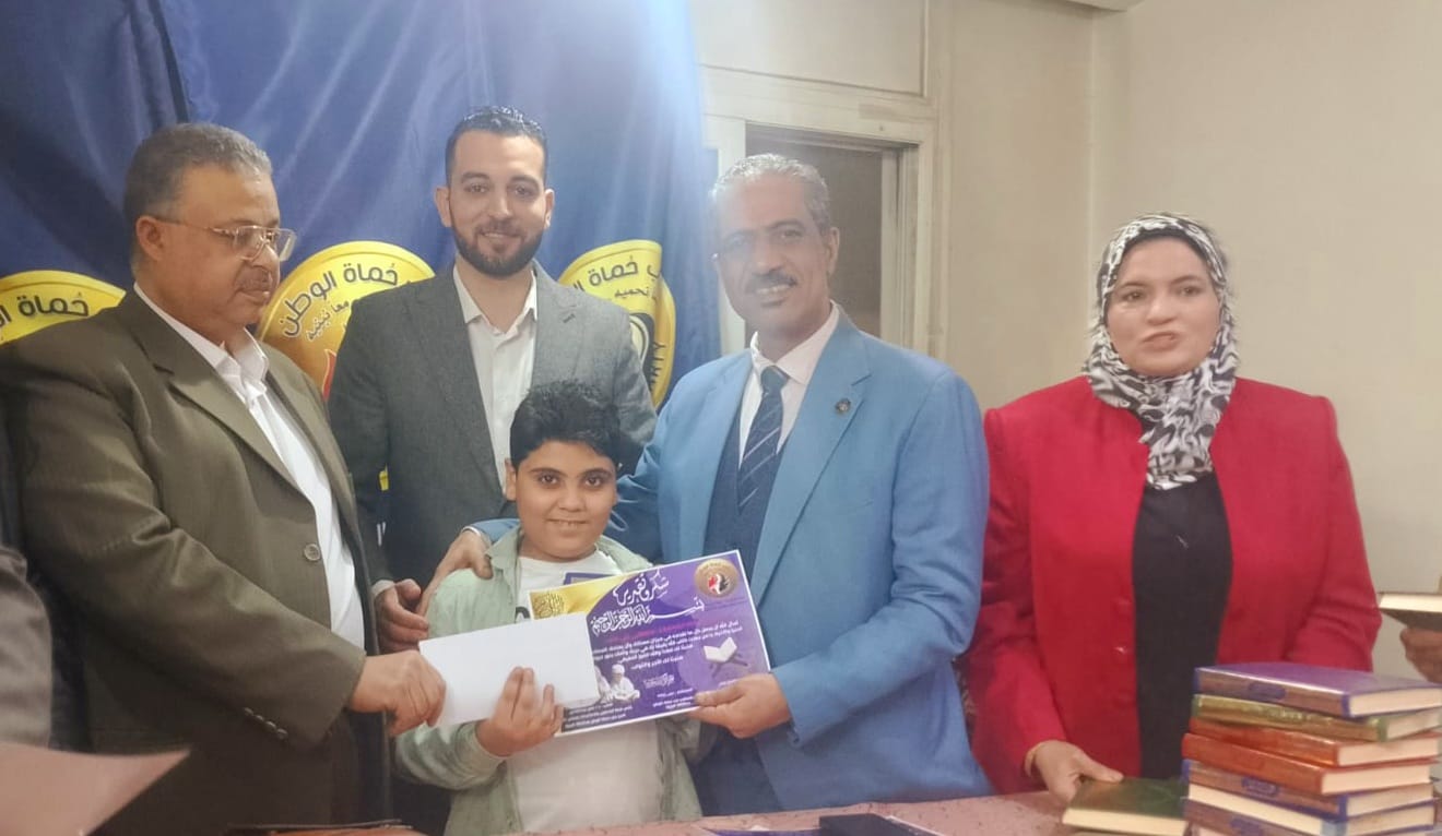 «حماة الوطن» ببولاق الدكرور يكرم 38 من حفظة القرآن الكريم